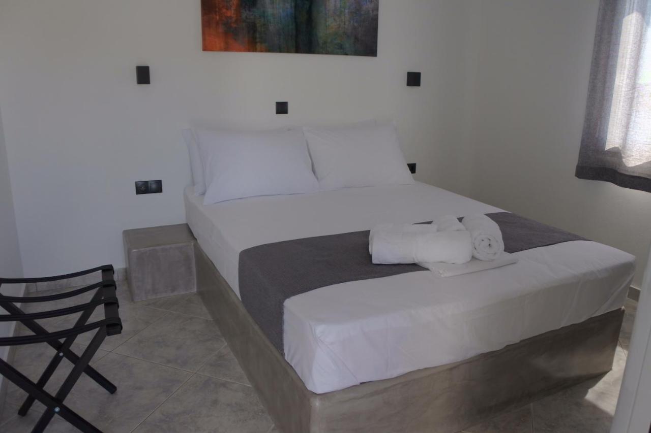 Petteo Serifos Livadakia Esterno foto